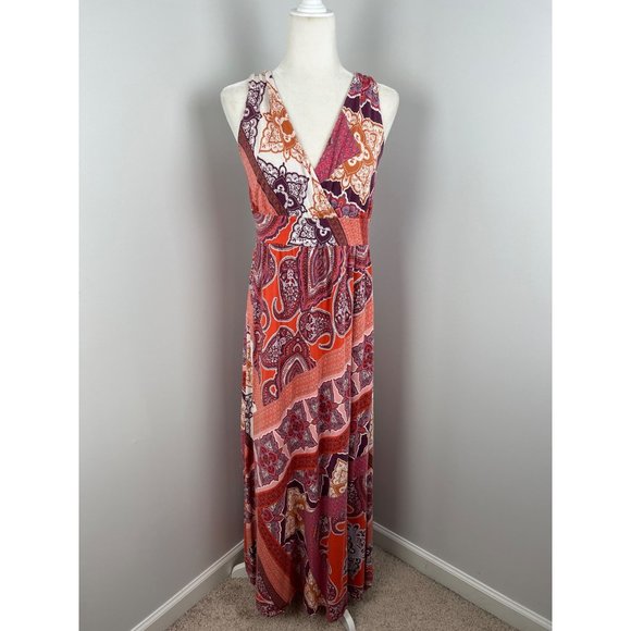 Hill Dresses Hill Paisley Vneck Sleeveless Maxi Dress